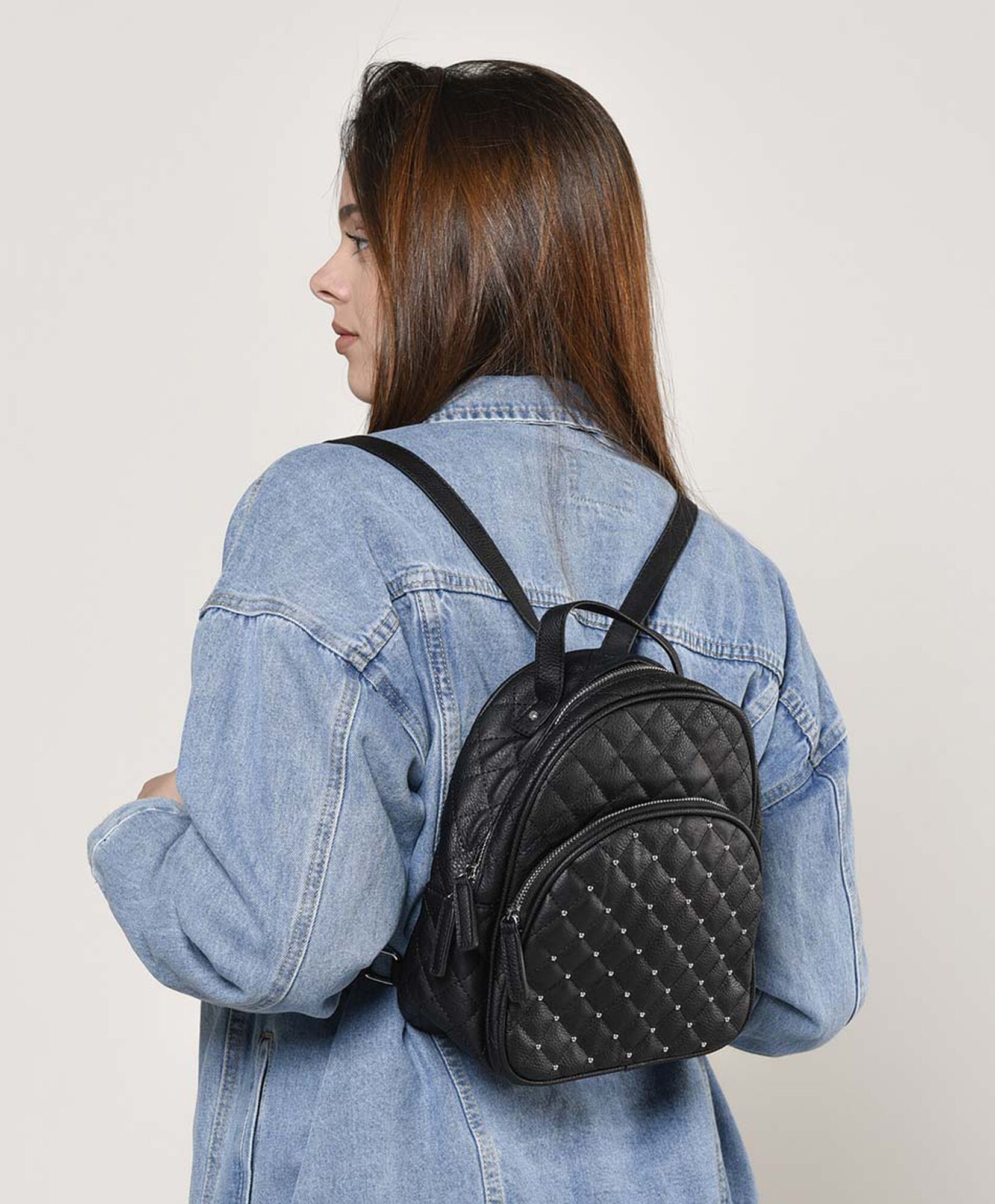 Mochila mujer rombos y tachas Mochila mujer rombos y tachas