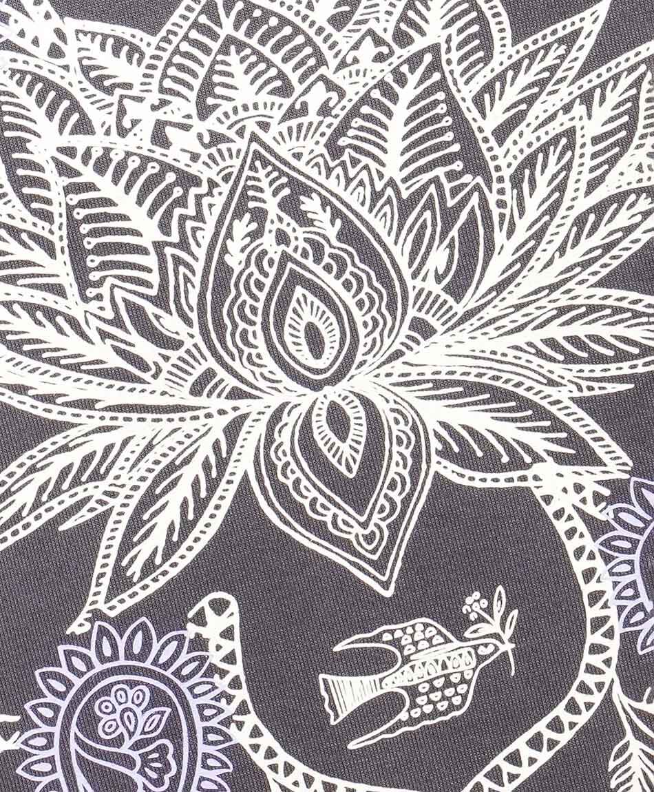 Polera mujer mandala estampada