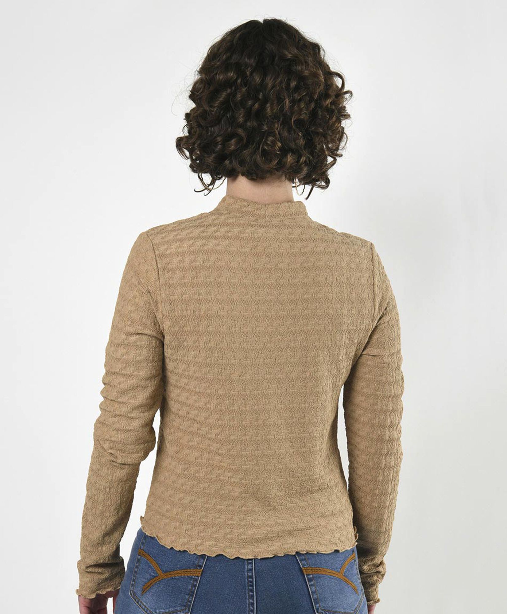 Polera mujer textura ondulada Polera mujer textura ondulada