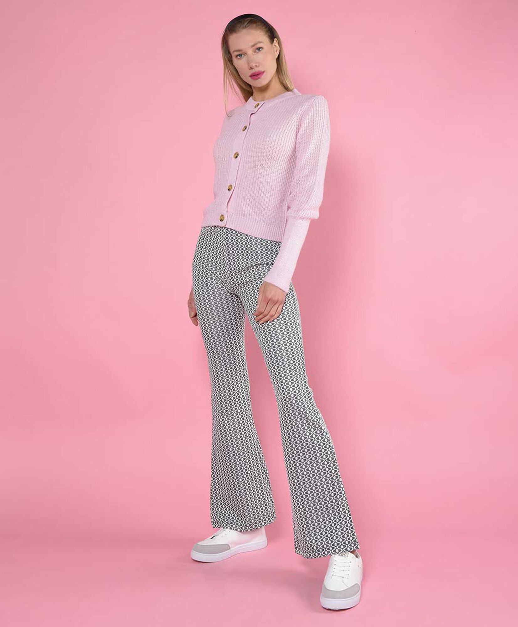 Pantalón tiro medio Pantalón tiro medio