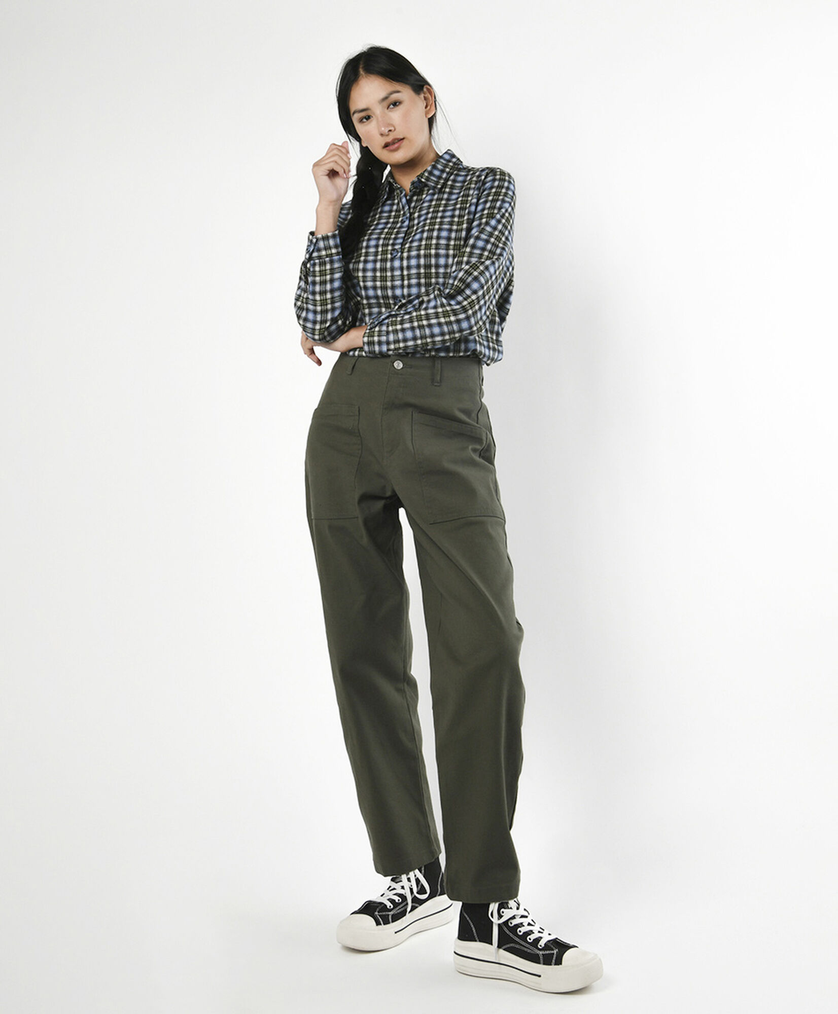Pantalón mujer twill bolsillos Pantalón mujer twill bolsillos