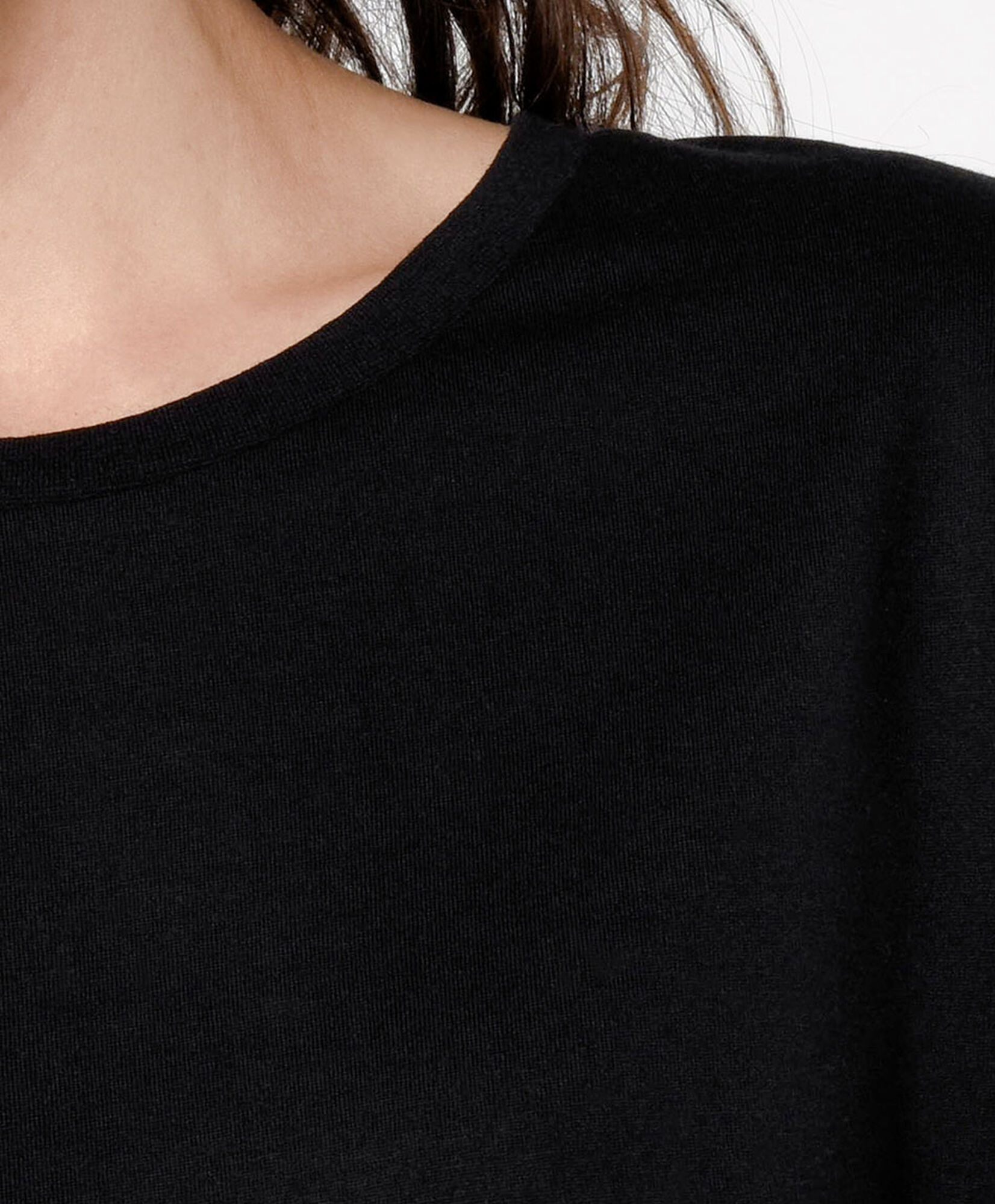 Polera mujer básica negra Polera mujer básica negra