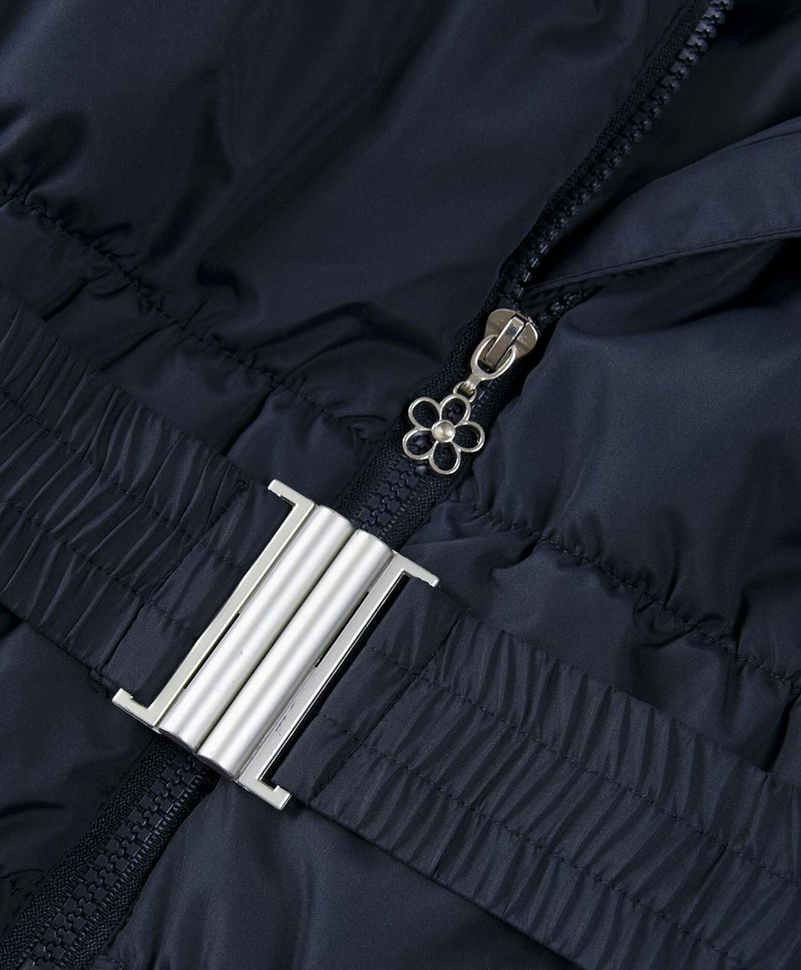 Parka escolar cinturón rombos Parka escolar cinturón rombos