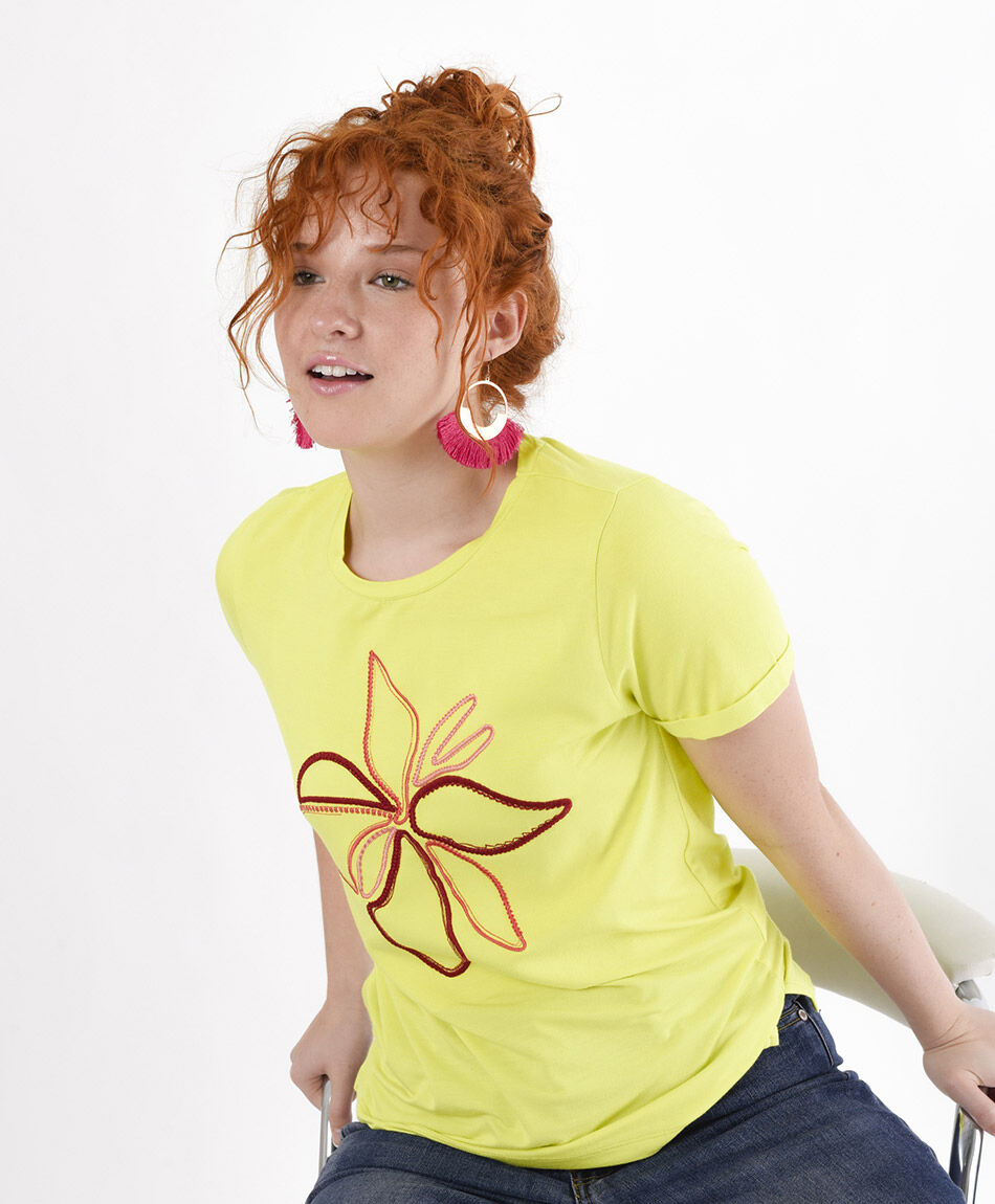 Polera mujer bordado