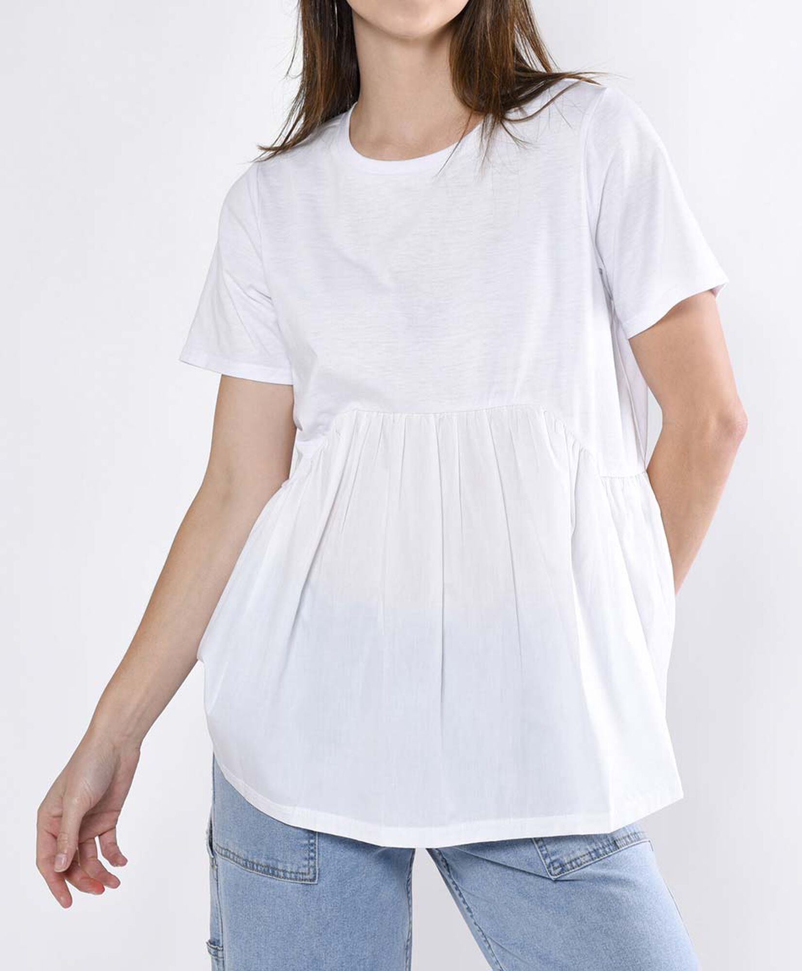 Polera oversize manga corta cuello redondo Polera oversize manga corta cuello redondo