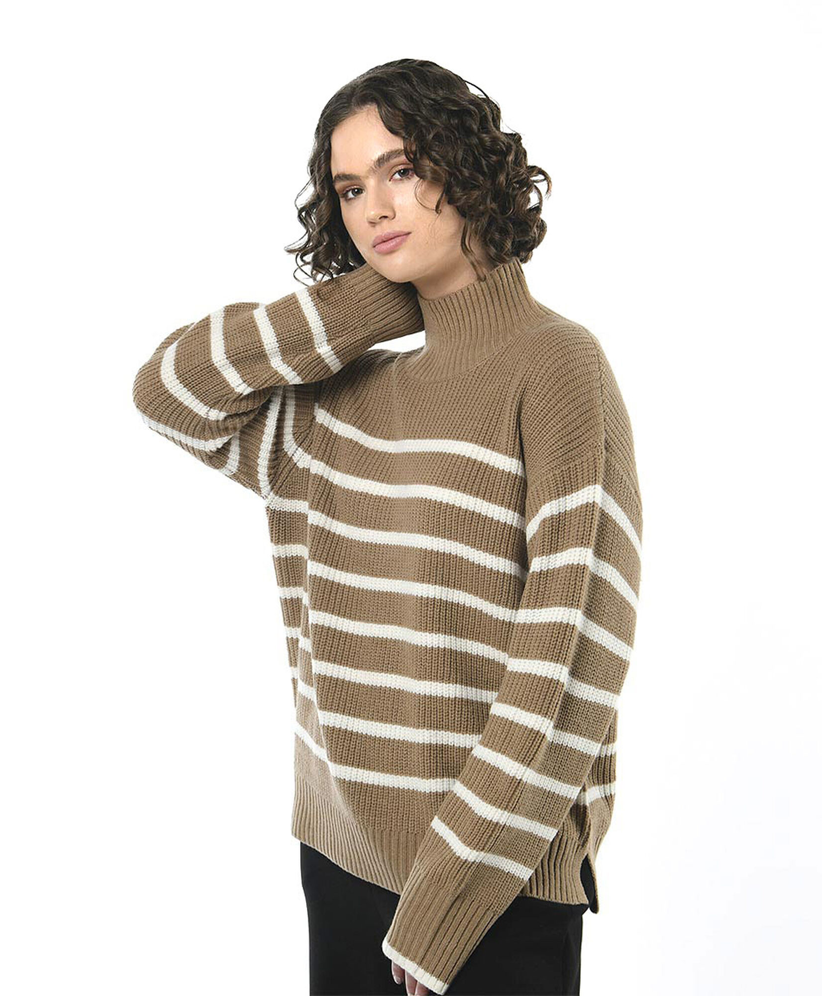 Sweater mujer líneas cuello alto Sweater mujer líneas cuello alto