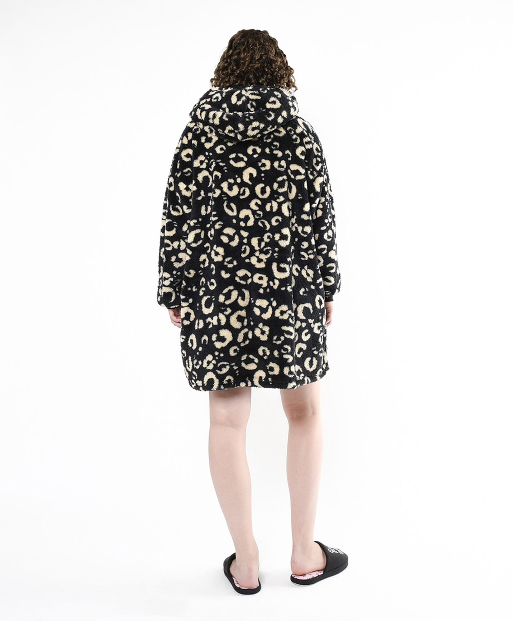 Polerón manta mujer animal print Polerón manta mujer animal print