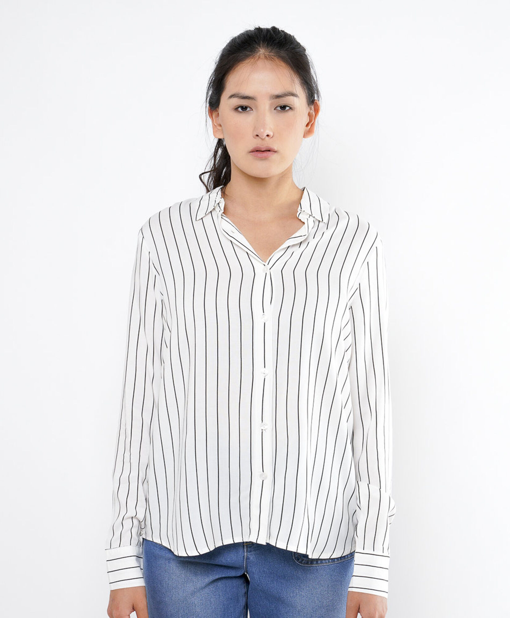 Blusa mujer líneas negras Blusa mujer líneas negras