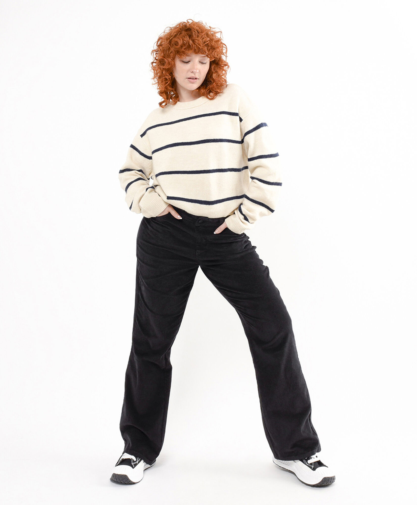 Pantalón mujer corderoy negro Pantalón mujer corderoy negro