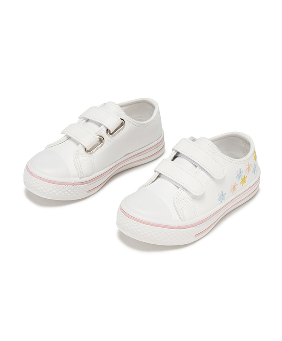 Zapatilla infantil (24 a 29) flores bordadas