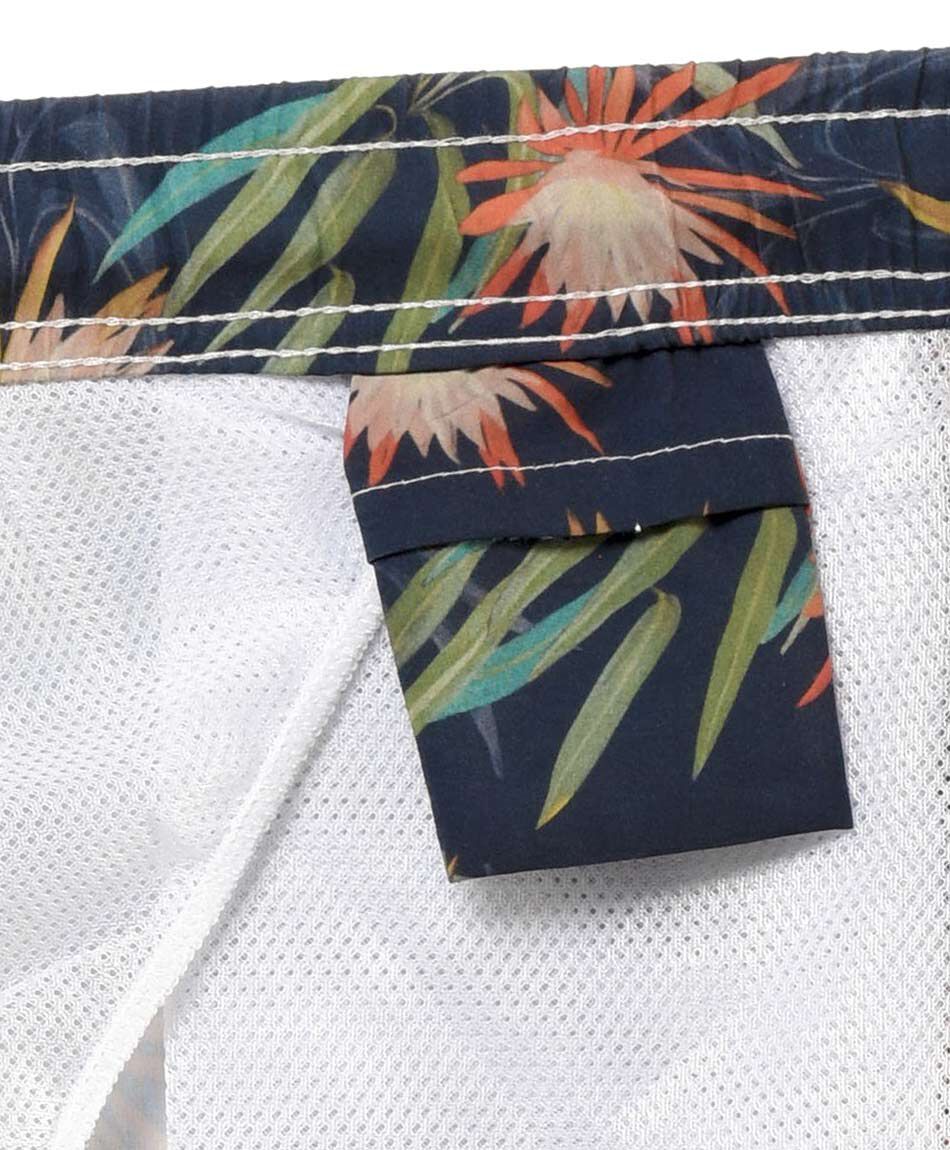Traje de ba&ntilde;o hombre flores