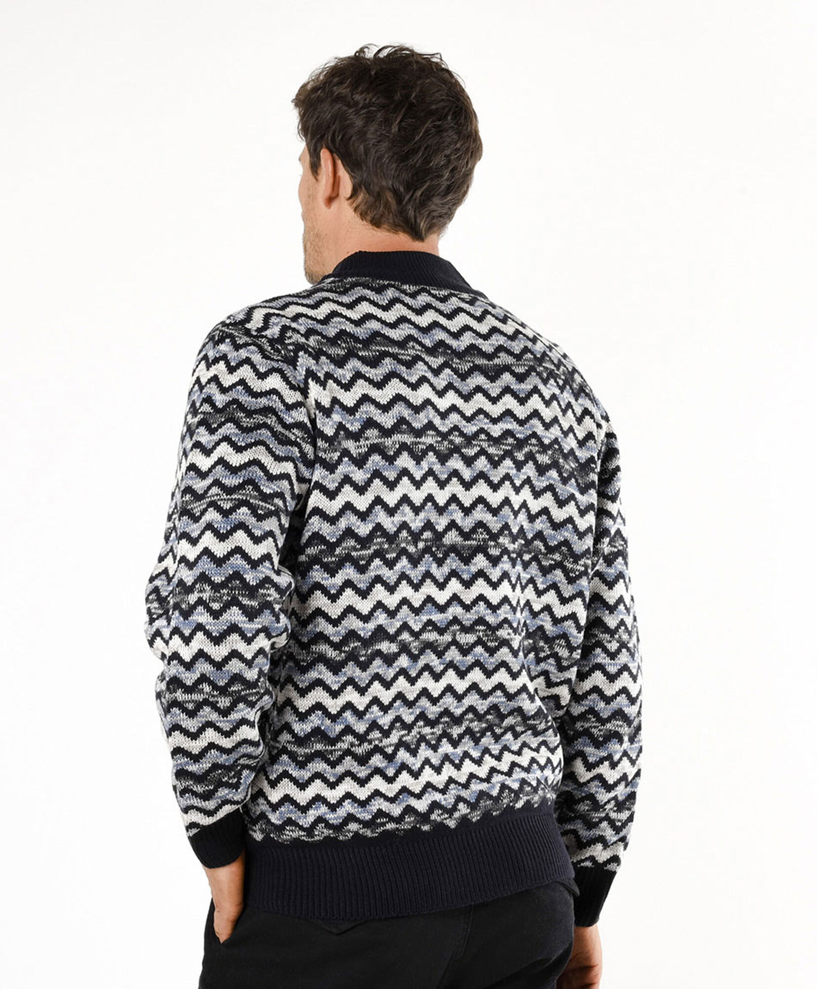 Sweater hombre zigzag medio cierre Sweater hombre zigzag medio cierre