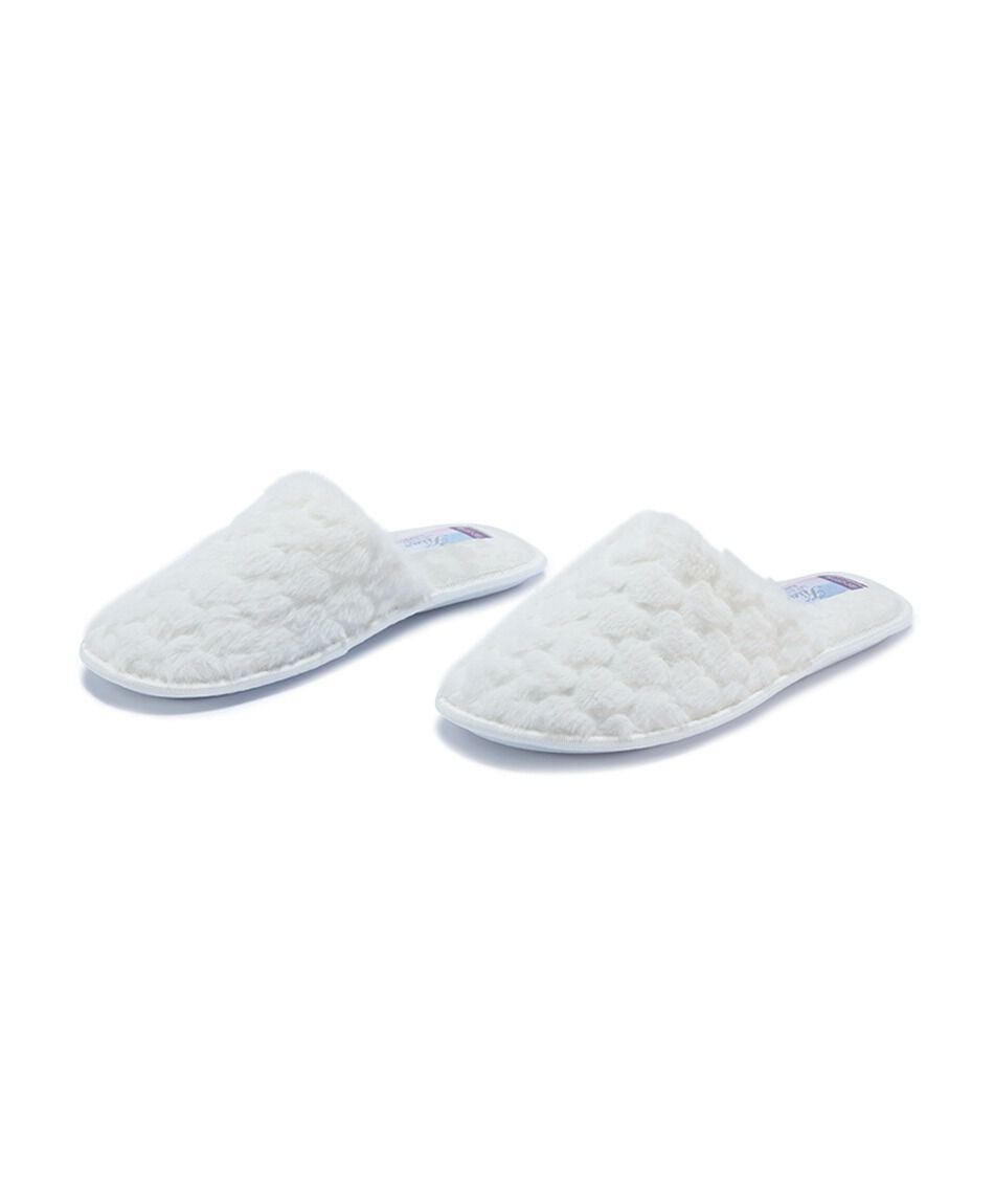 Pantuflas mujer dise&ntilde;o corazones