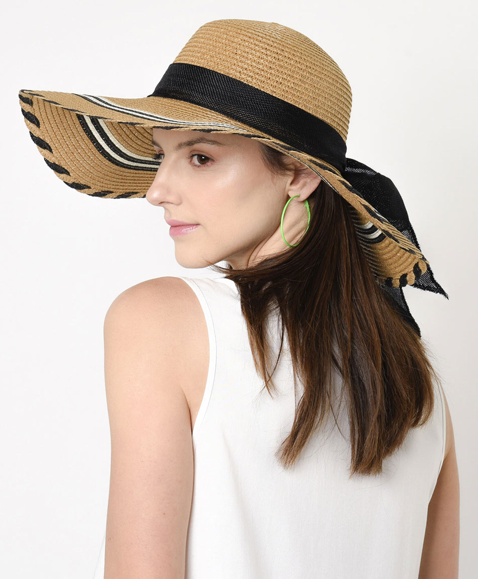 Sombrero mujer líneas Sombrero mujer líneas