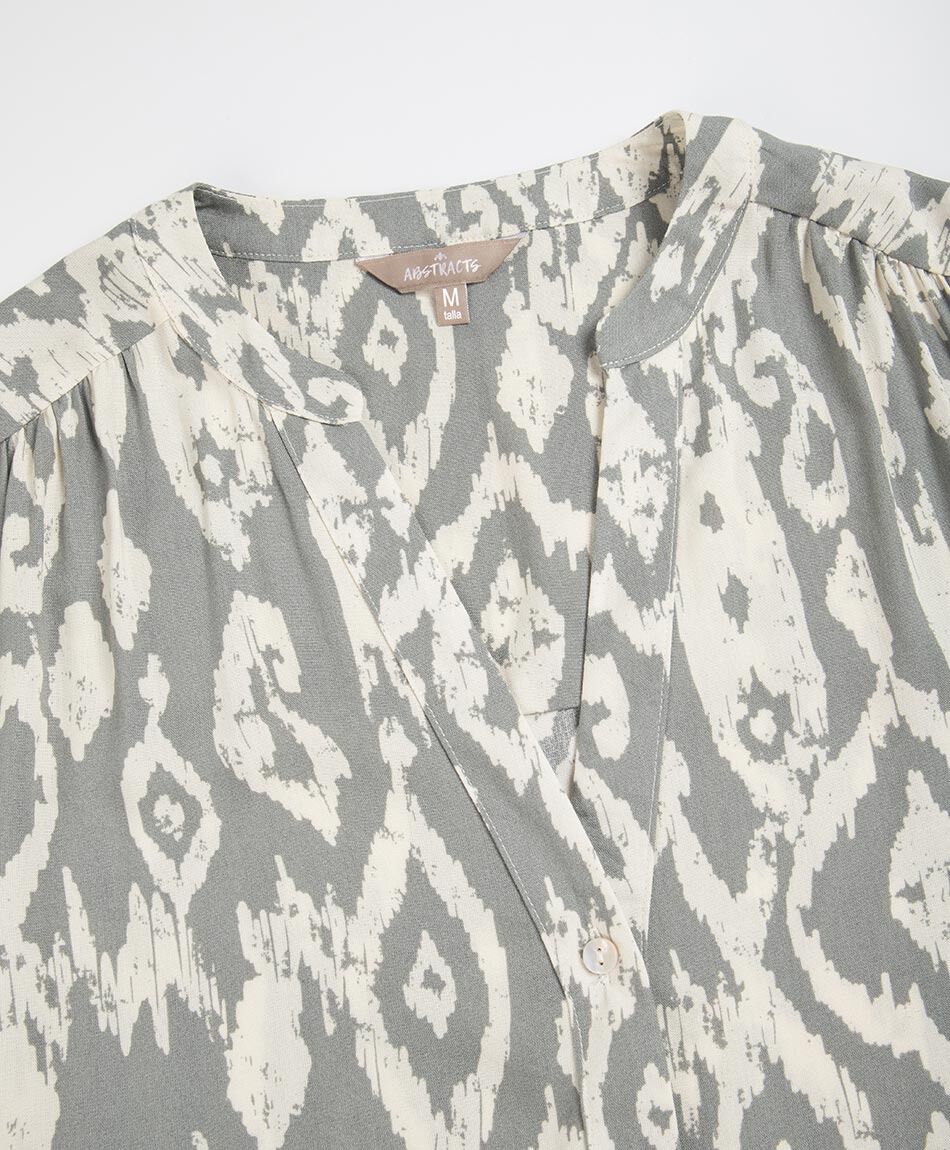 Blusa mujer figuras cuello mao