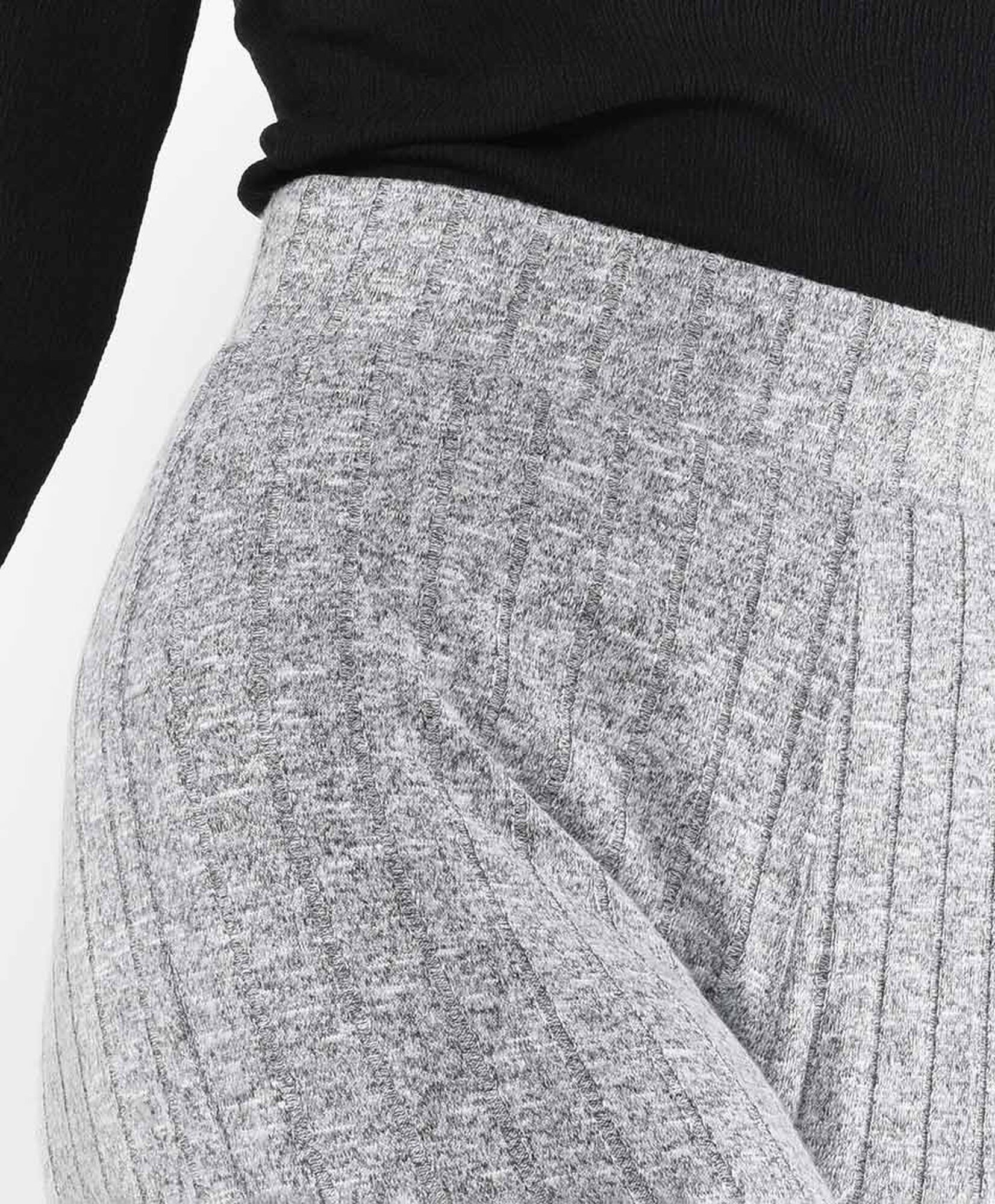 Pantalón mujer ancho tiro alto Pantalón mujer ancho tiro alto