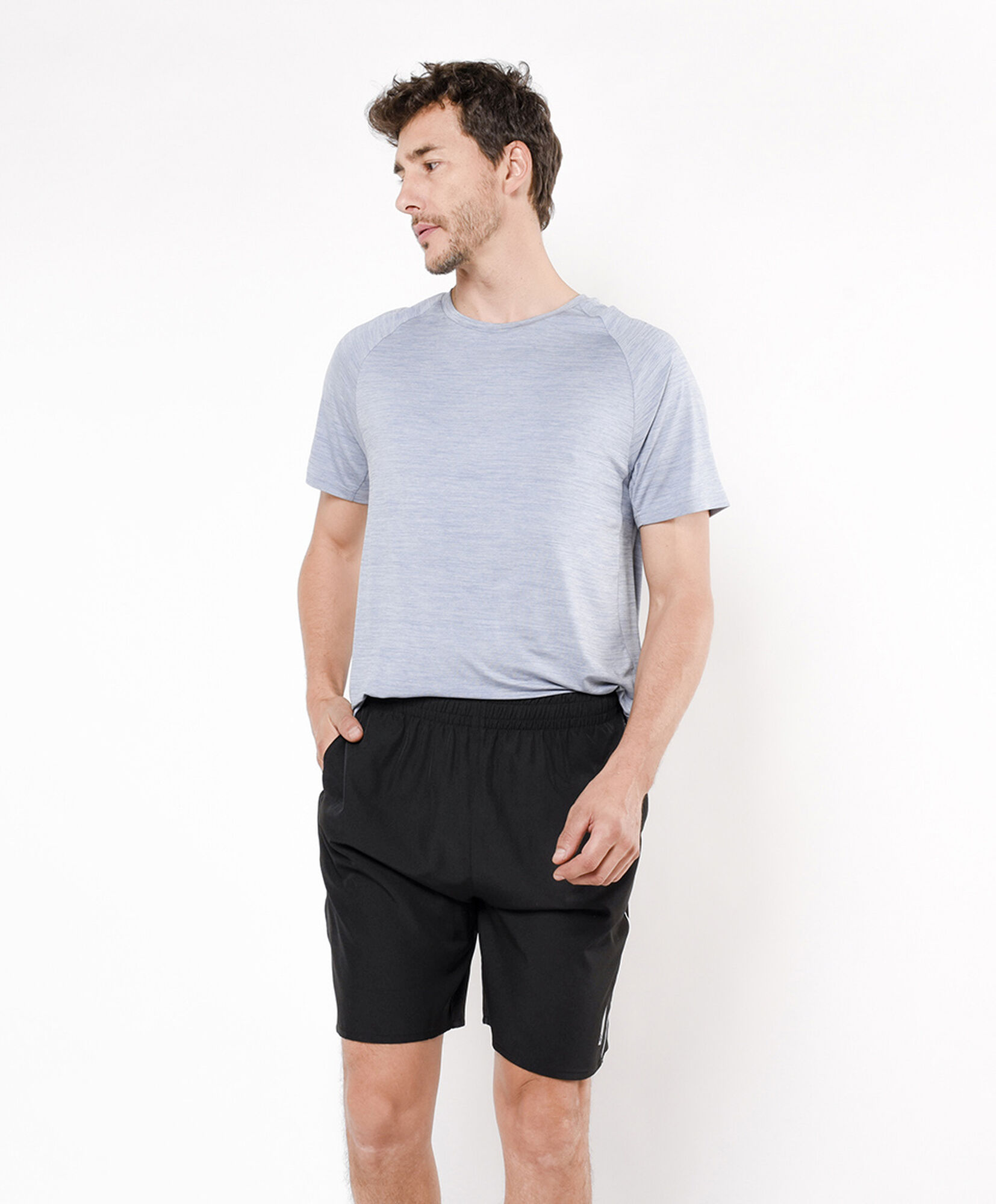 Short deportivo hombre piping Short deportivo hombre piping