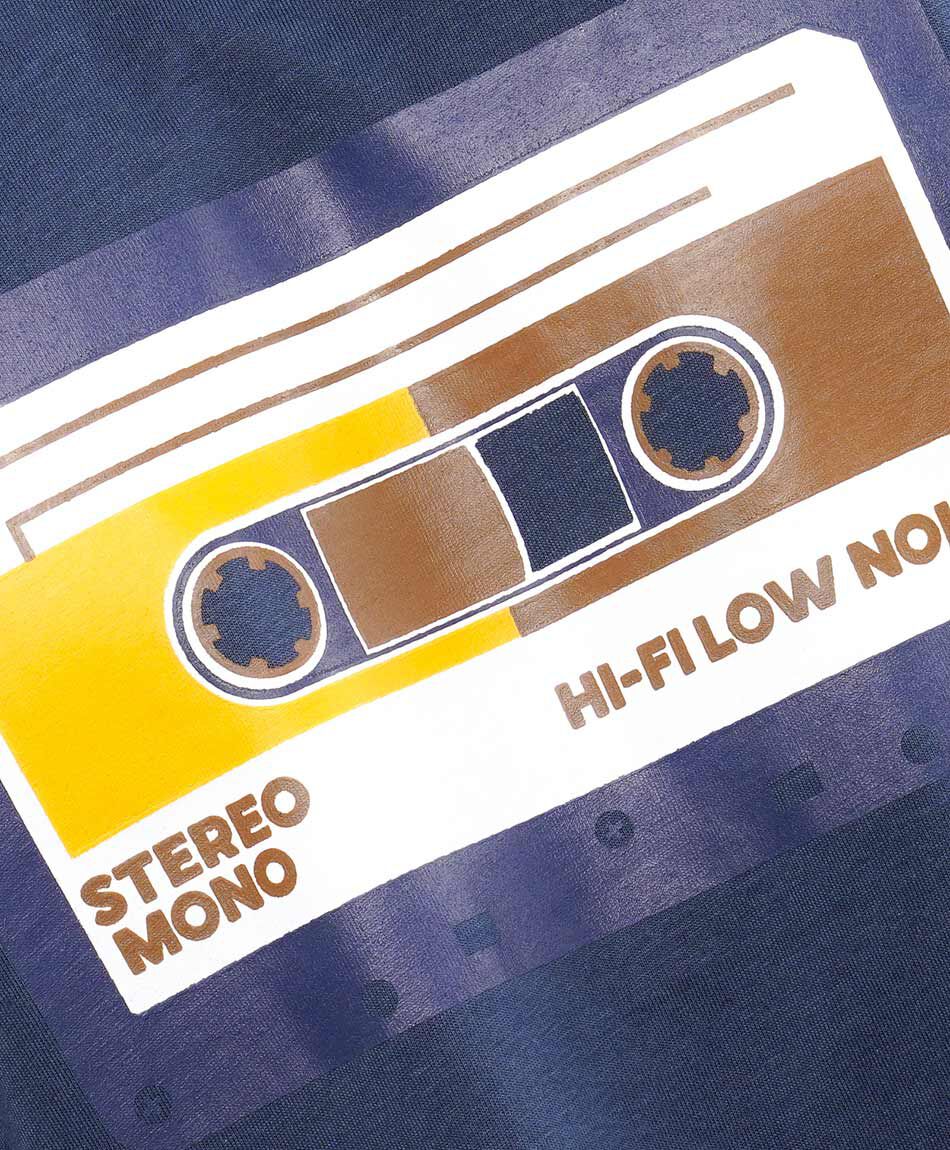 Polera hombre estampado cassette