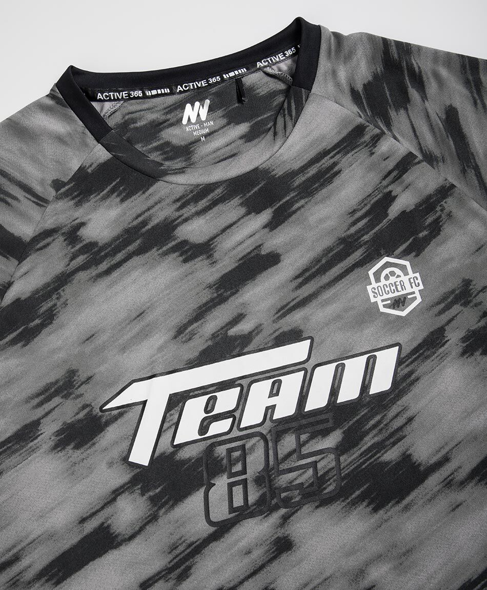 Polera deportiva hombre team 85