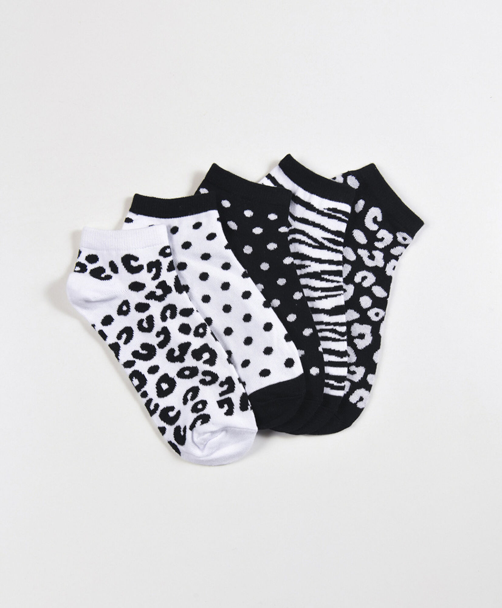 Pack 5 calcetines mujer cortos puntos y animal print Pack 5 calcetines mujer cortos puntos y animal print