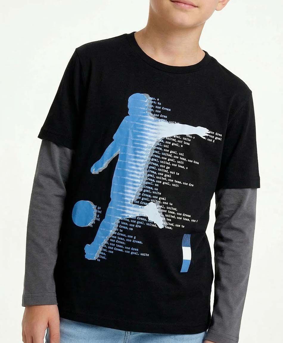 Polera ni&ntilde;o estampado f&uacute;tbol