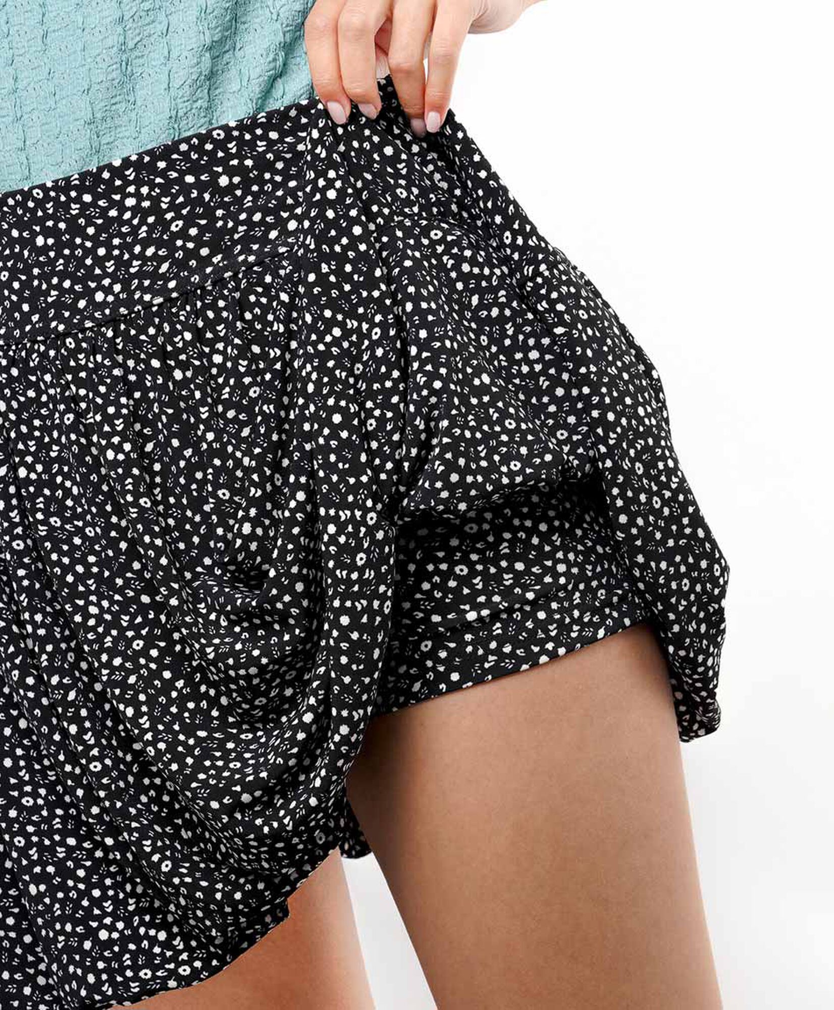 Mini falda mujer short florcitas Mini falda mujer short florcitas
