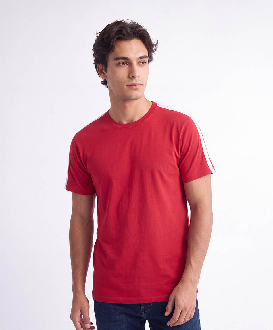 Polera hombre contraste l&iacute;neas