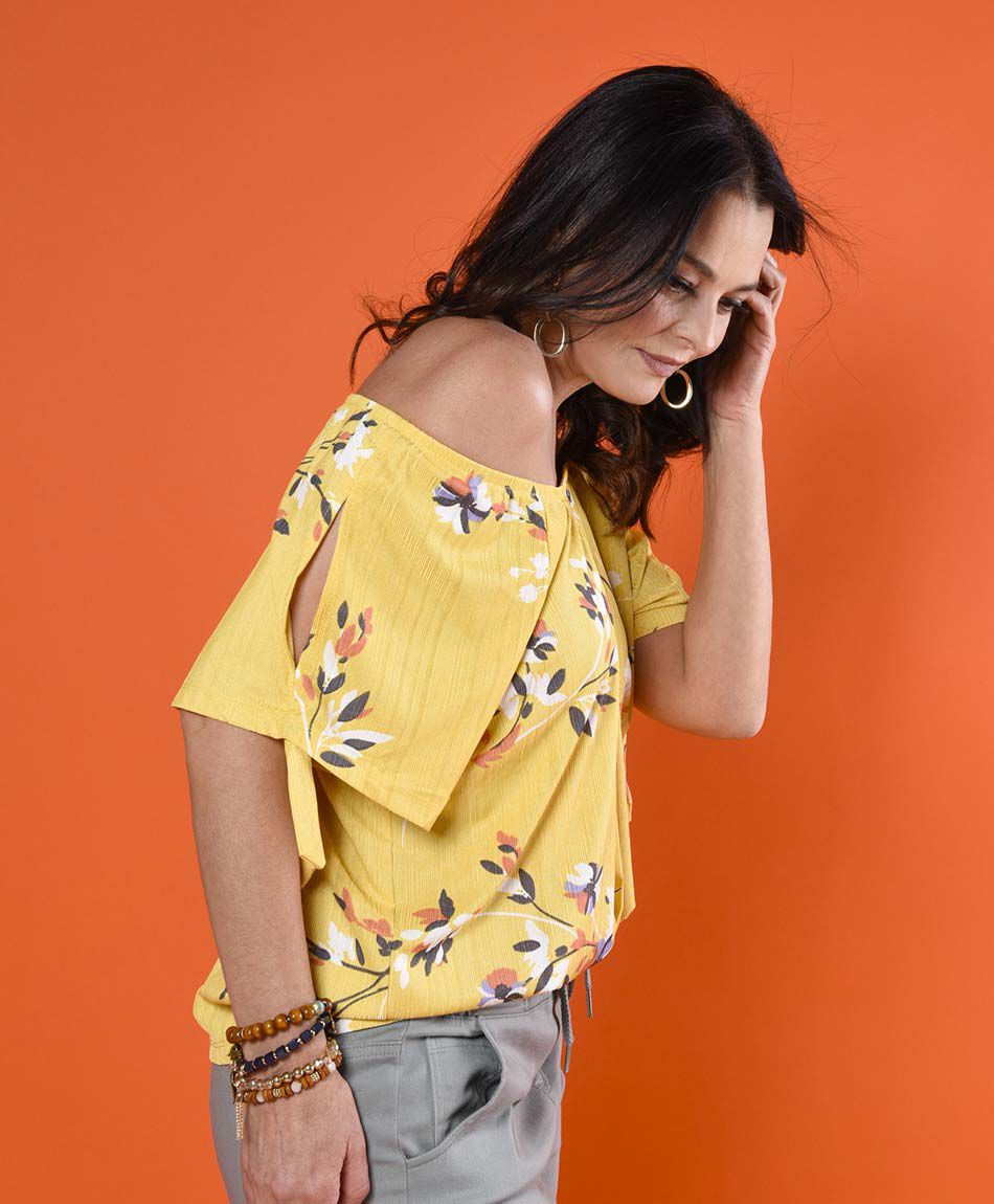 Polera oversize manga corta cuello redondo