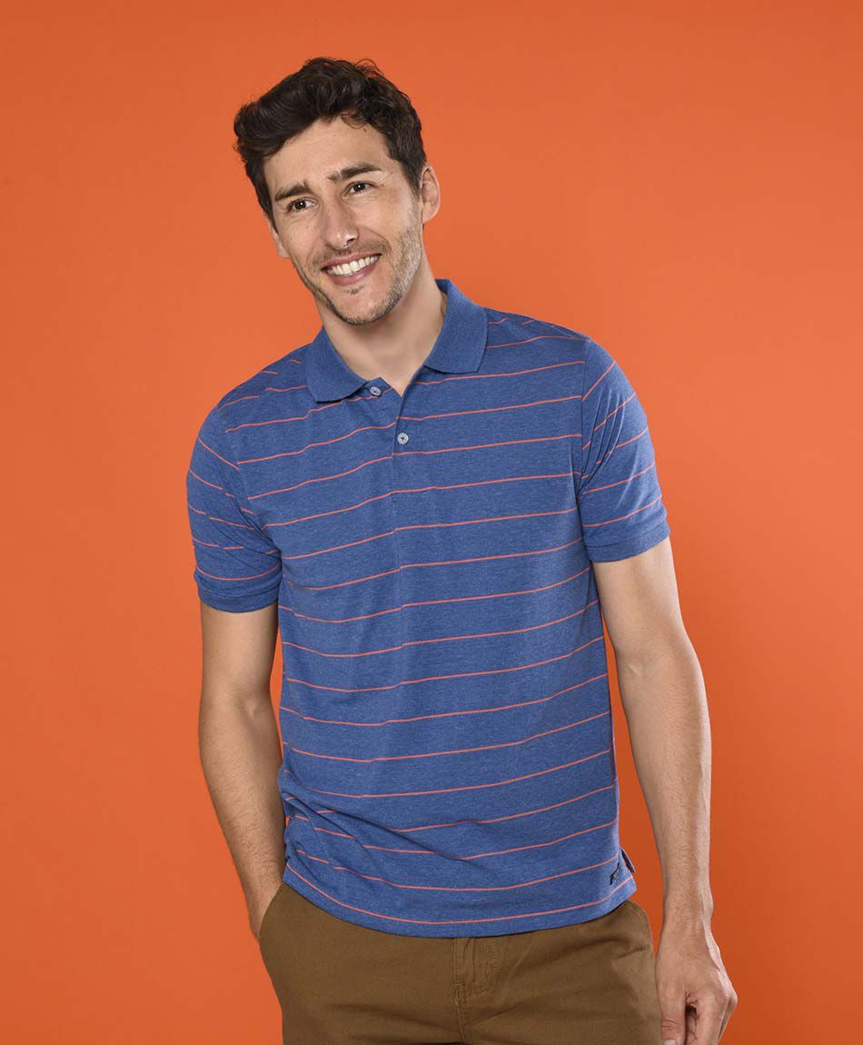 Polera manga corta cuello piqu&eacute;