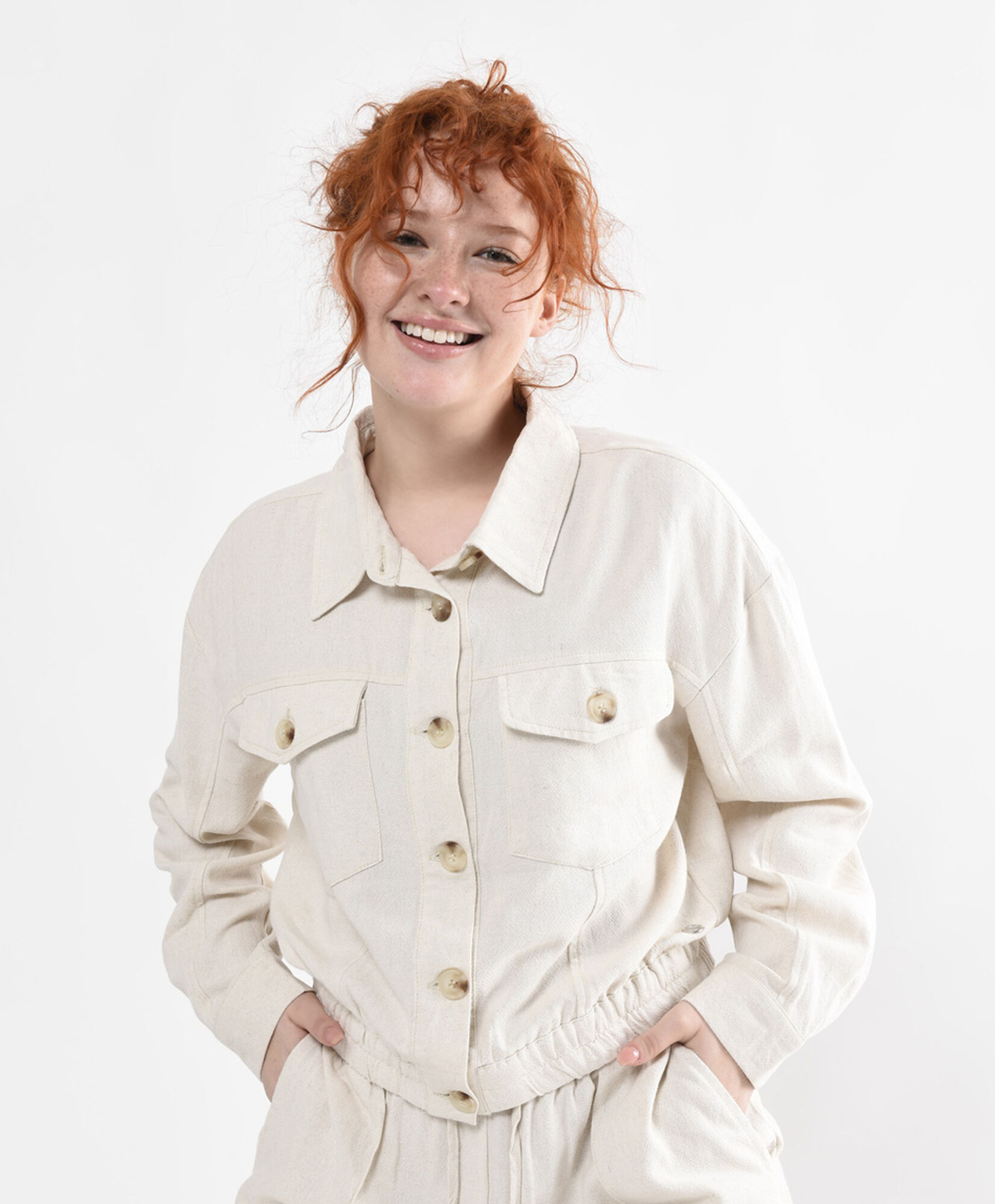 Chaqueta mujer lino bolsillos y botones Chaqueta mujer lino bolsillos y botones