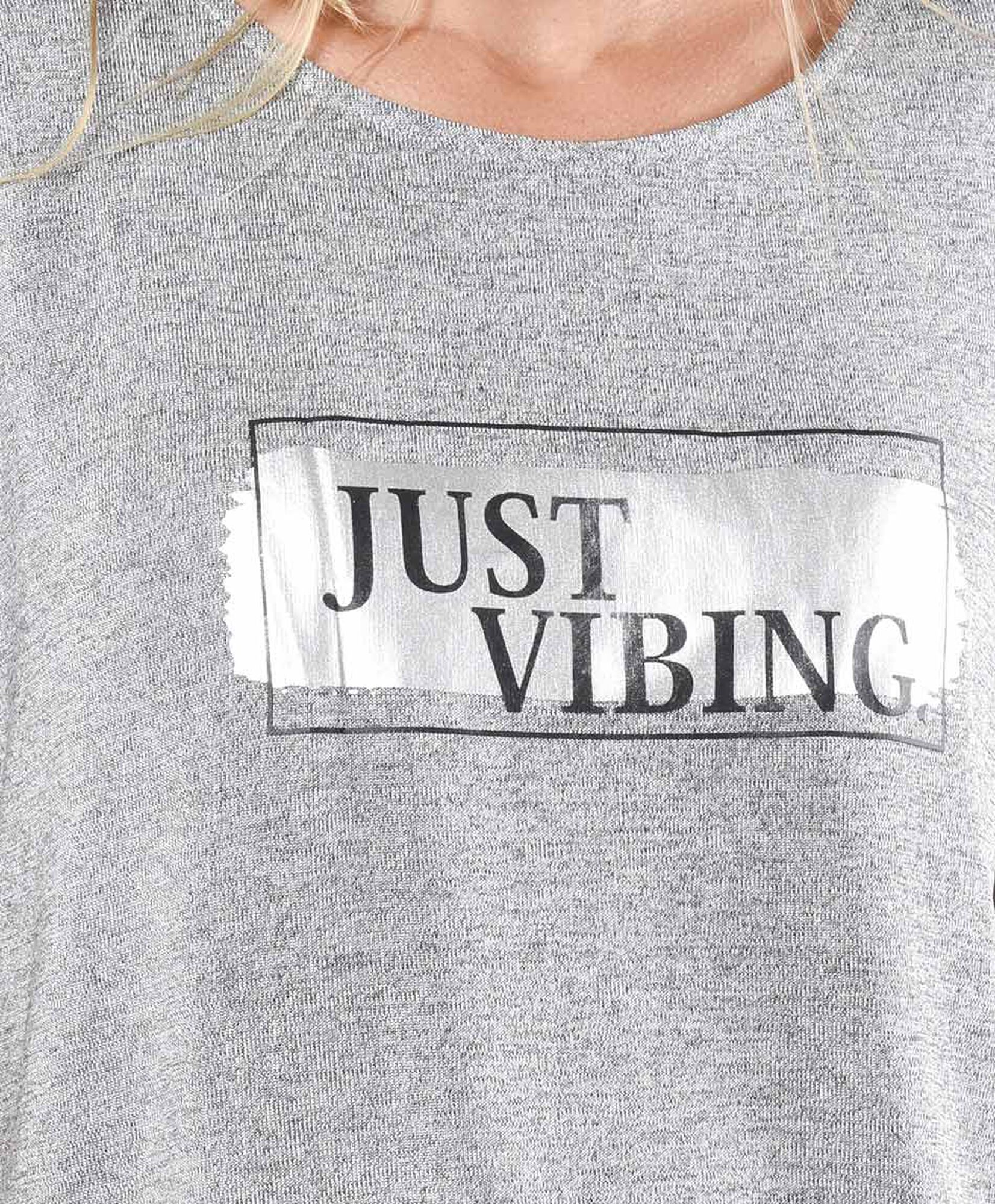 Polera mujer vibing Polera mujer vibing