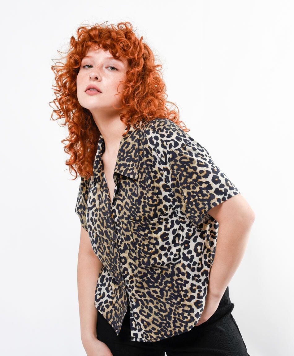 Blusa mujer animal print camisera