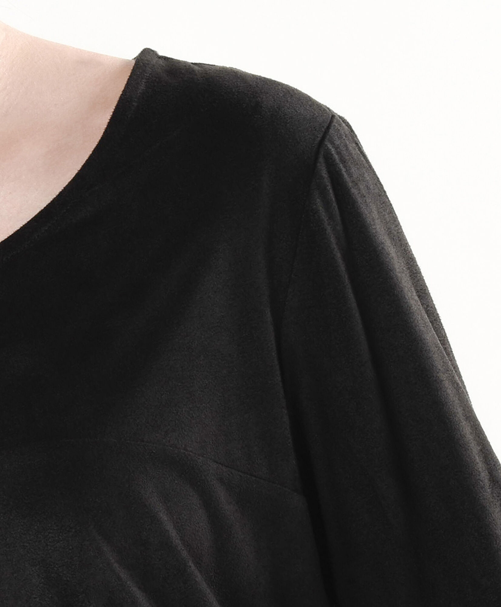 Polera mujer lisa gamuza negra Polera mujer lisa gamuza negra