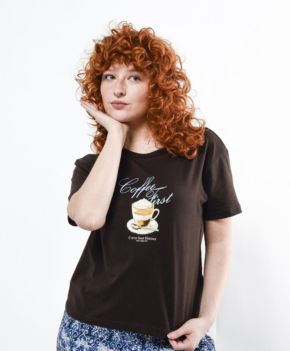 Polera mujer taza de caf&eacute;