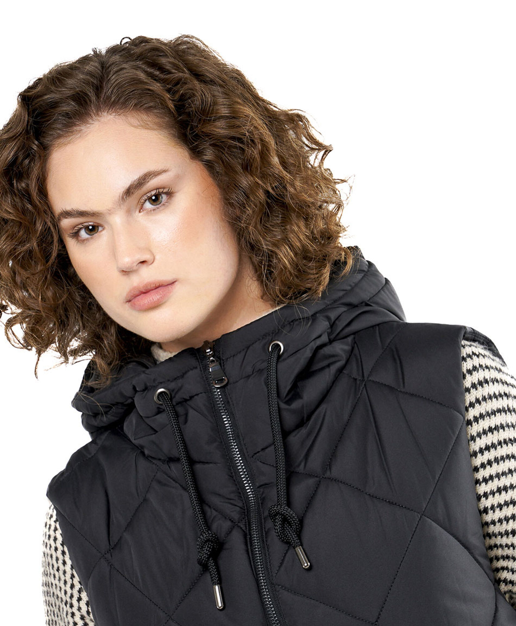 Parka mujer rombos larga sin mangas black Parka mujer rombos larga sin mangas black