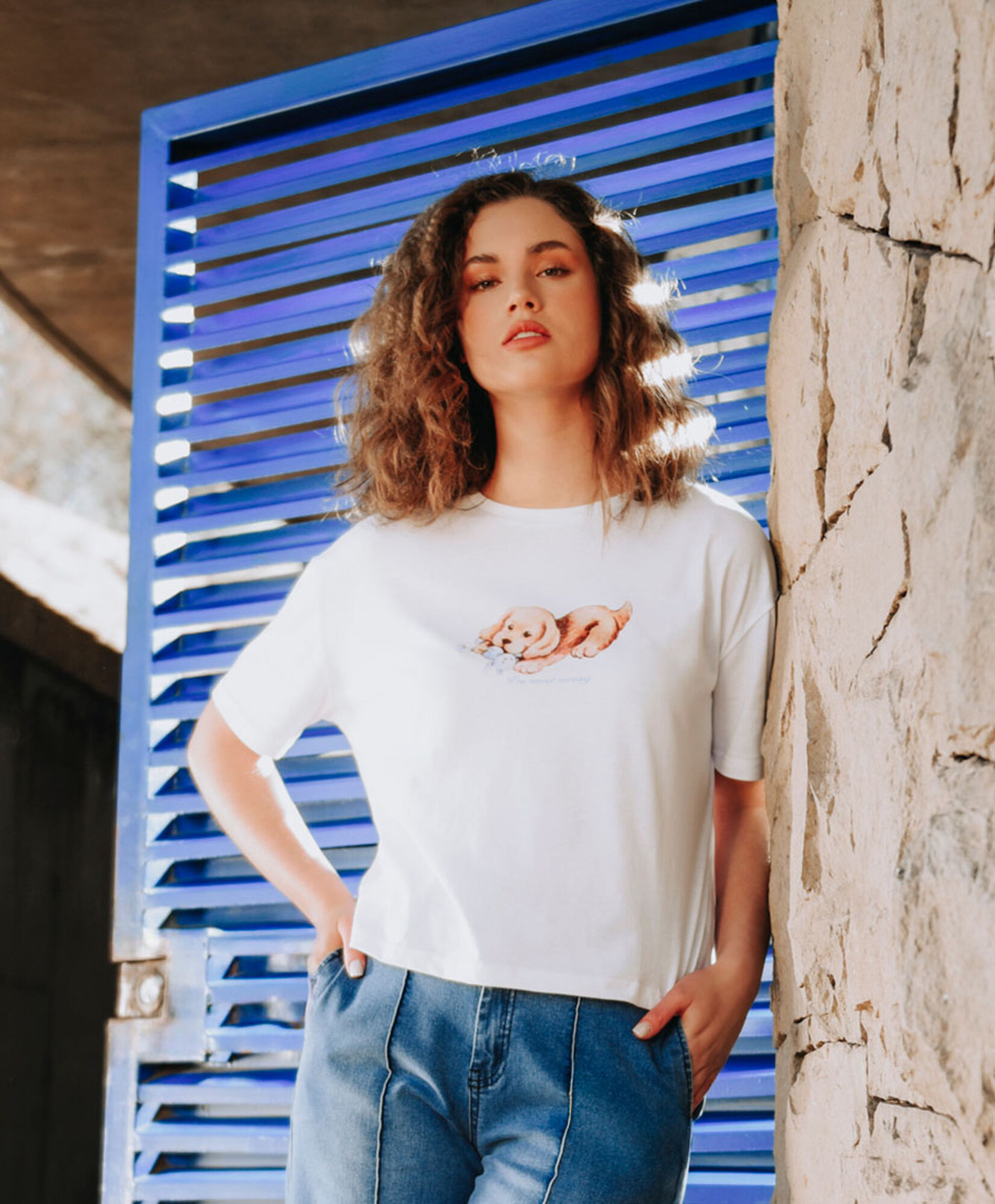 Polera mujer estampado perrito Polera mujer estampado perrito