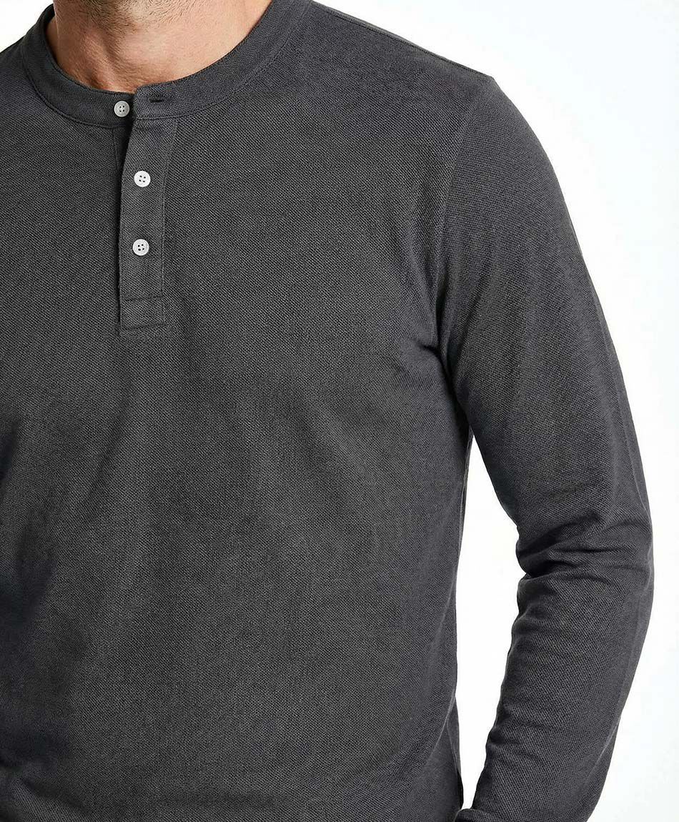 Polera hombre botones gris