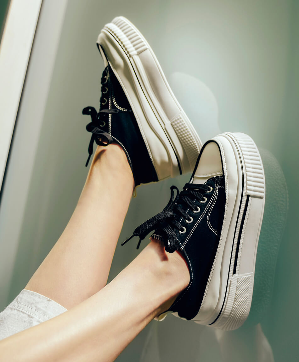 Zapatilla mujer alta