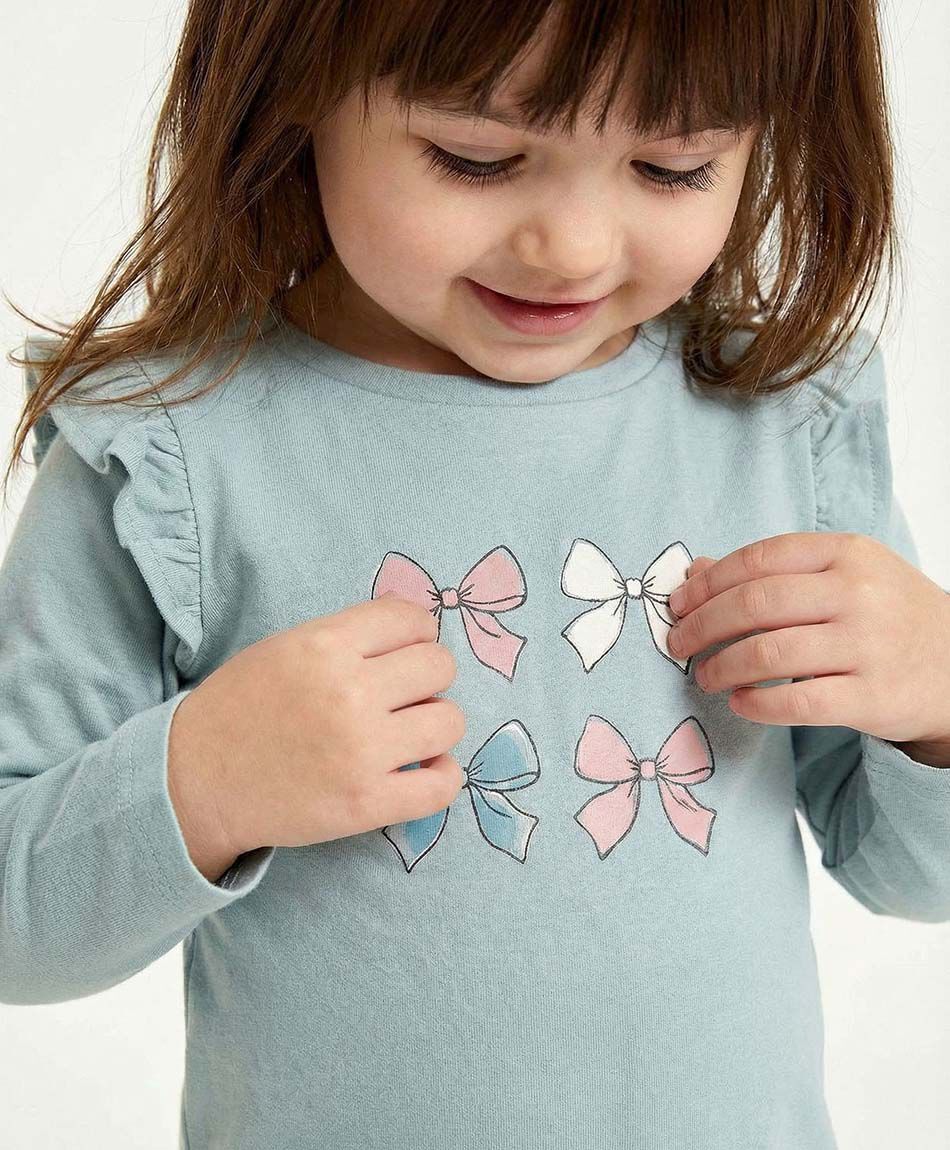 Polera beb&eacute; manga larga dise&ntilde;o mo&ntilde;itos