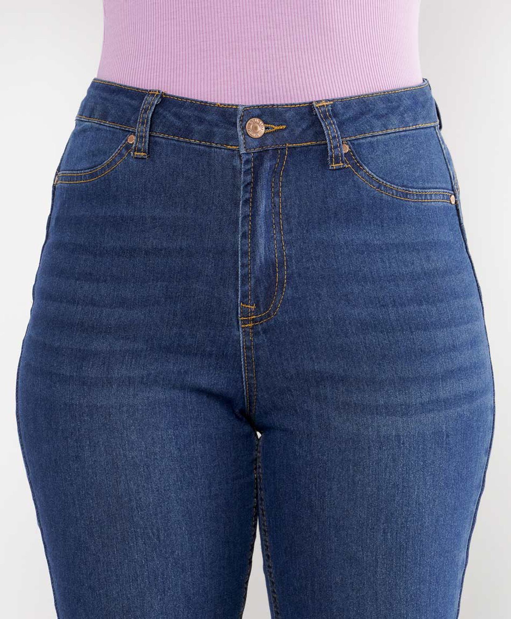 Jeans mujer basta desflecada skinny fit Jeans mujer basta desflecada skinny fit
