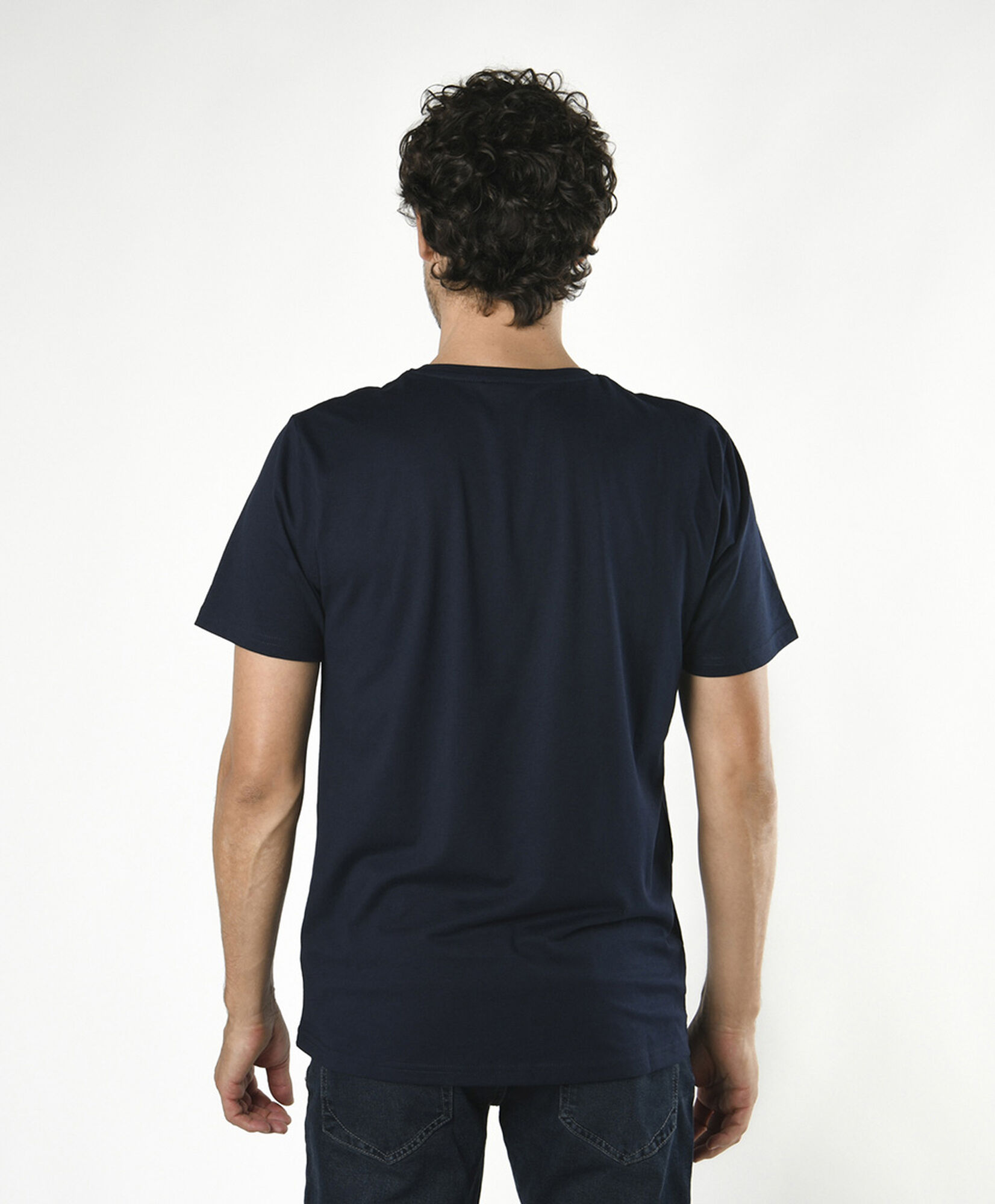 Polera hombre estampado outdoor Polera hombre estampado outdoor