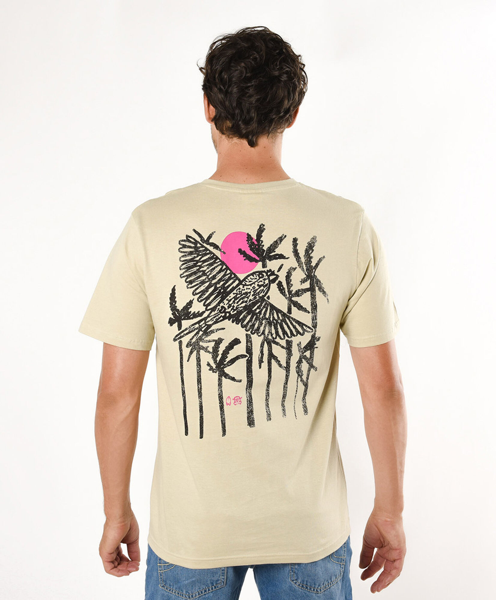 Polera hombre doble estampado black bird Polera hombre doble estampado black bird