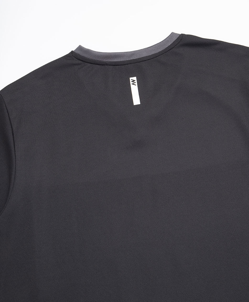 Polera deportiva hombre boston 15