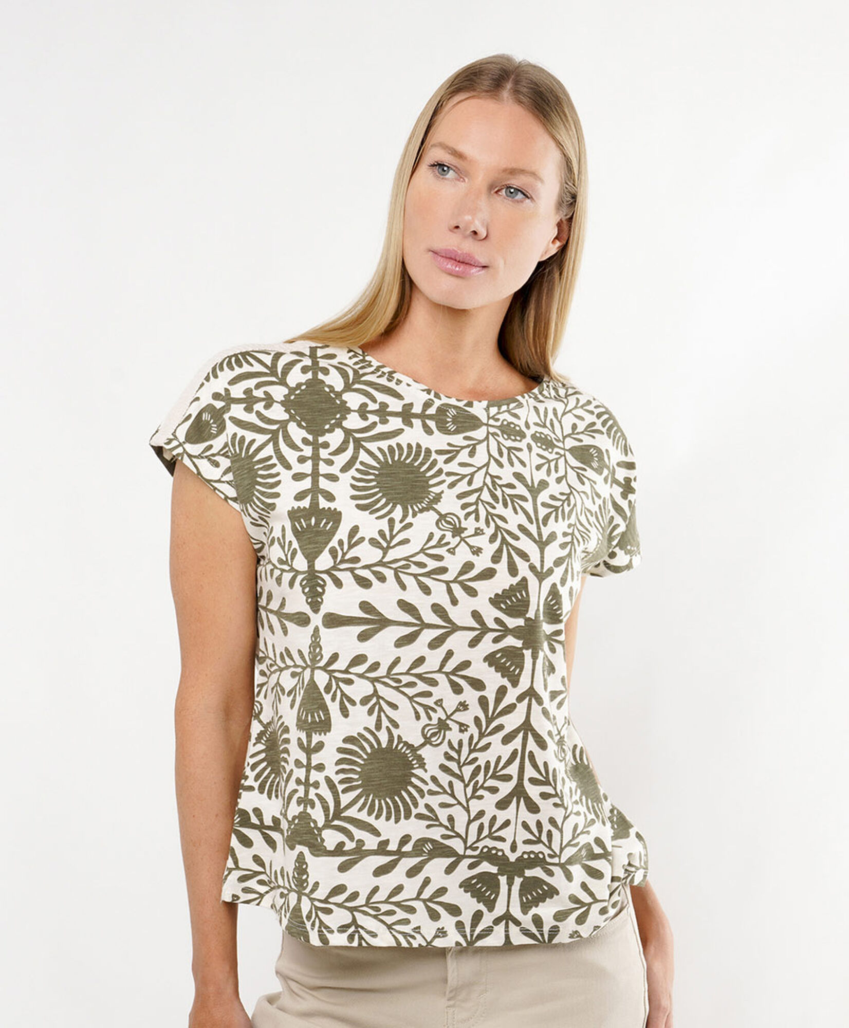 Polera mujer ramas verde Polera mujer ramas verde