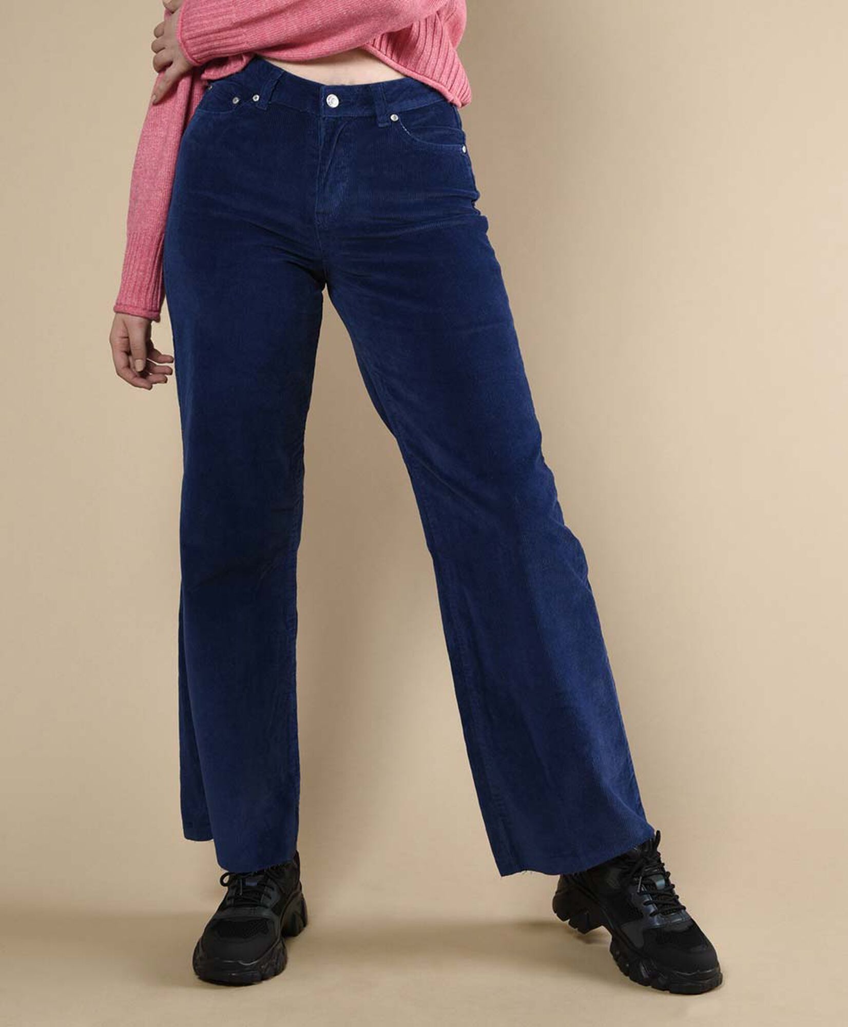 Pantalón corderoy Pantalón corderoy