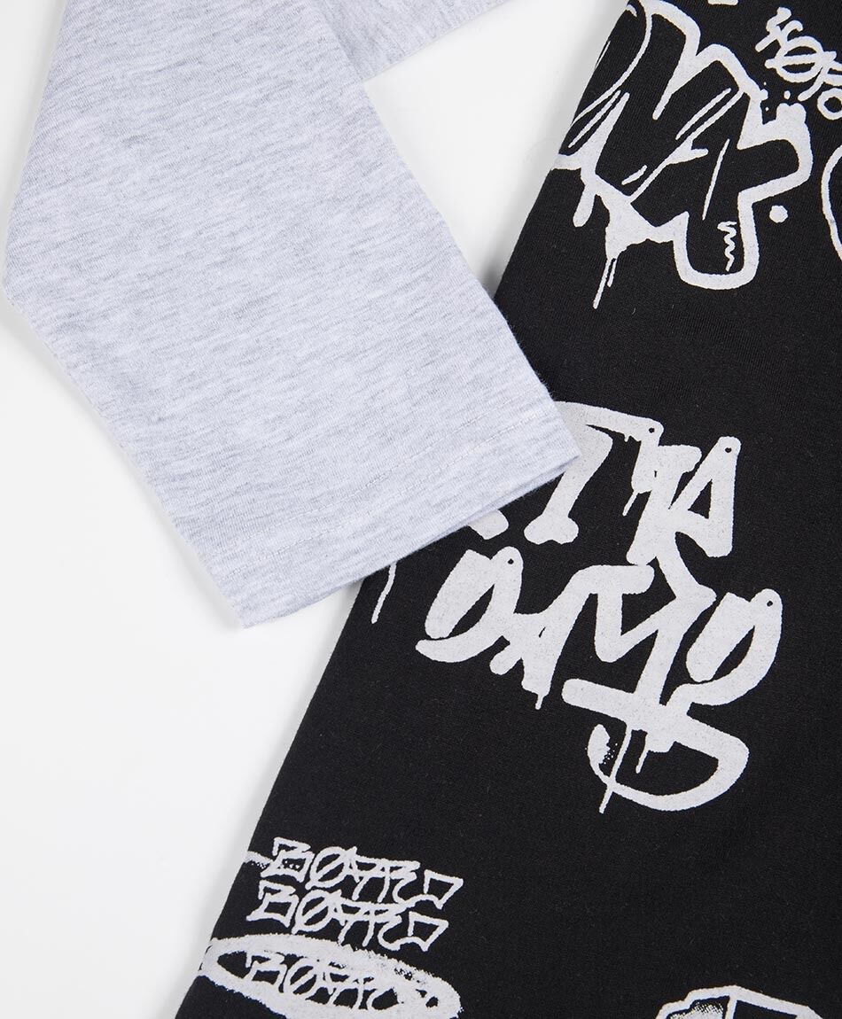 Polera ni&ntilde;o manga larga graffiti