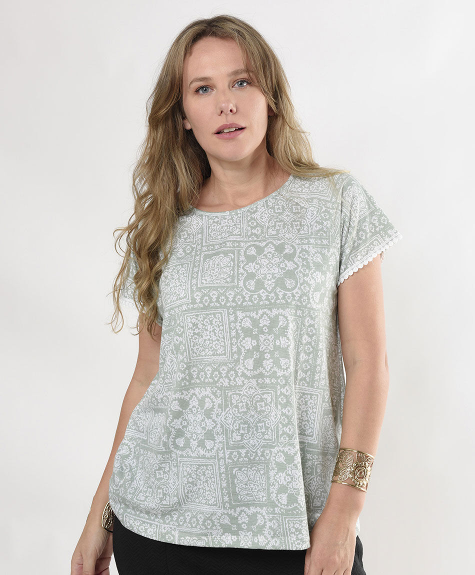 Polera mujer texturizada bicolor oversize