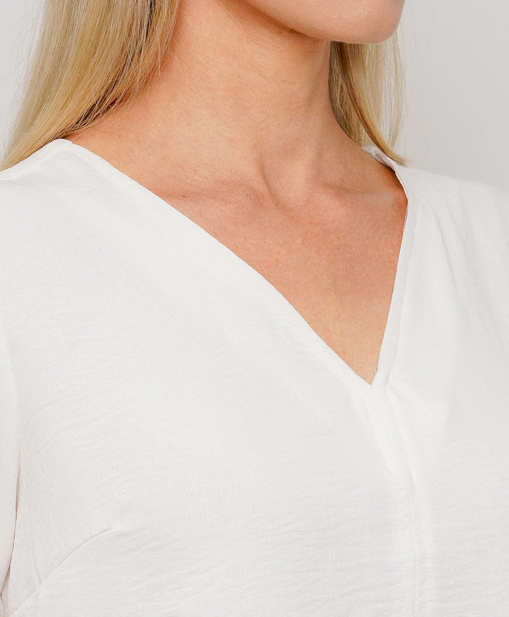 Blusa mujer cuello v Blusa mujer cuello v