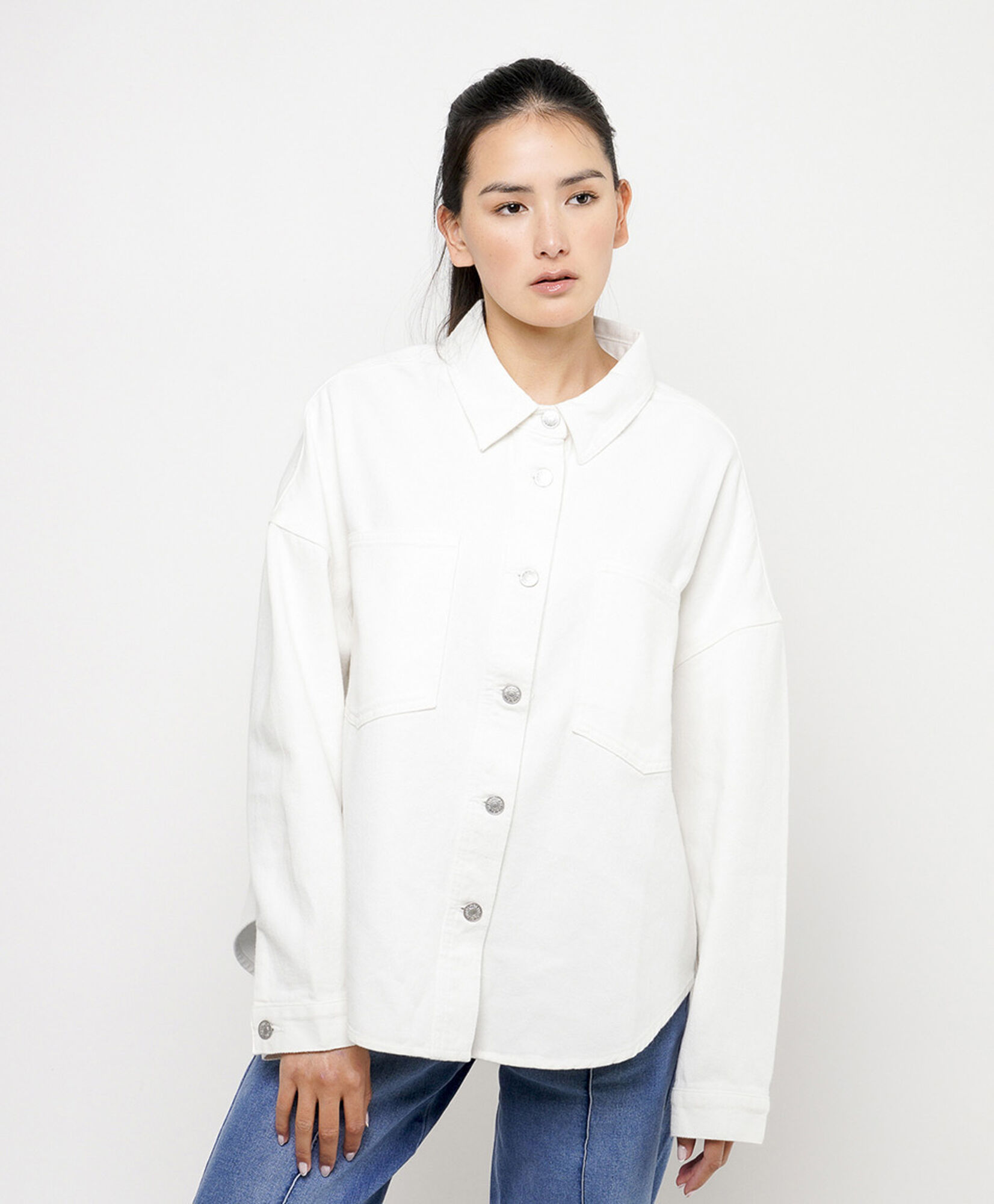 Blusa mujer denim blanca oversize Blusa mujer denim blanca oversize