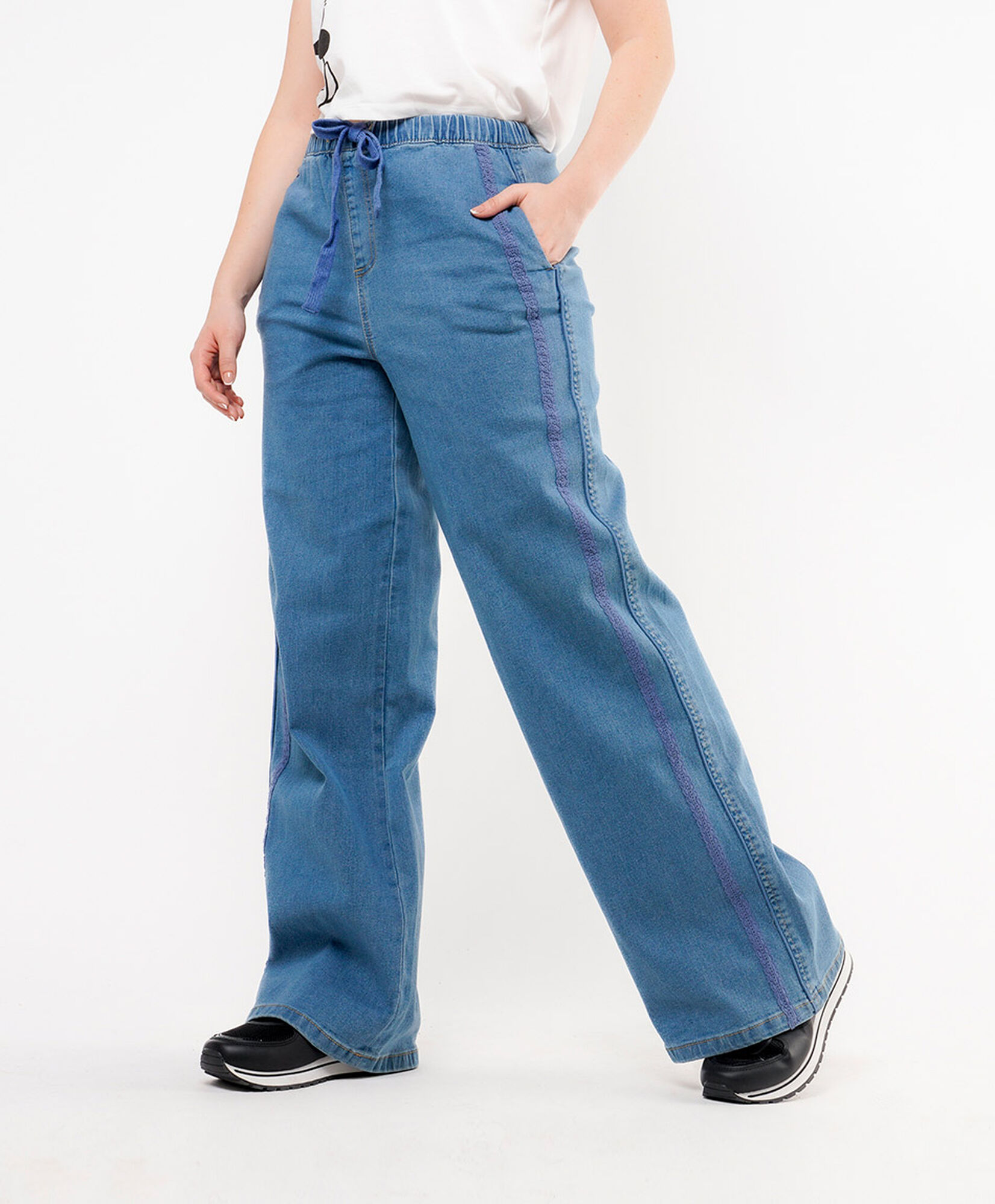 Jeans mujer encaje lateral wide Jeans mujer encaje lateral wide